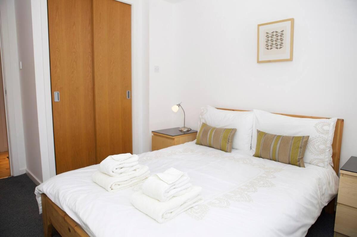 Joivy Inviting Flat With Parking In Canonmills Appartement